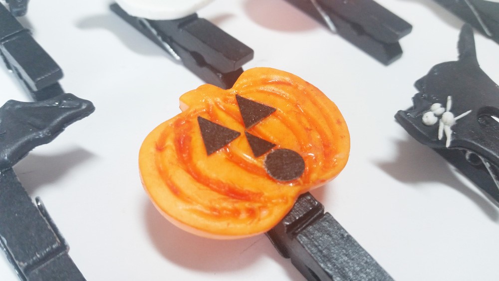 Halloween Clothespin Clips