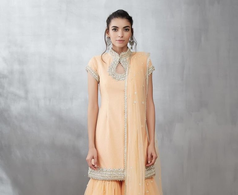 le de mainu soniya sharara