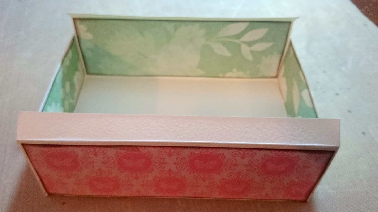 Crafters Corner : Slider Box Tutorial