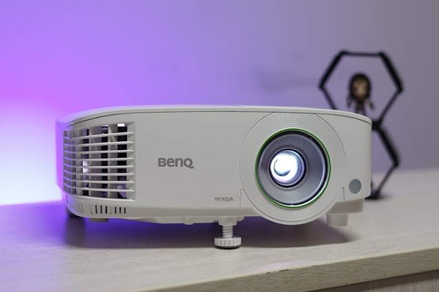 Perangkat Keras Projector Perangkat Keras Projector