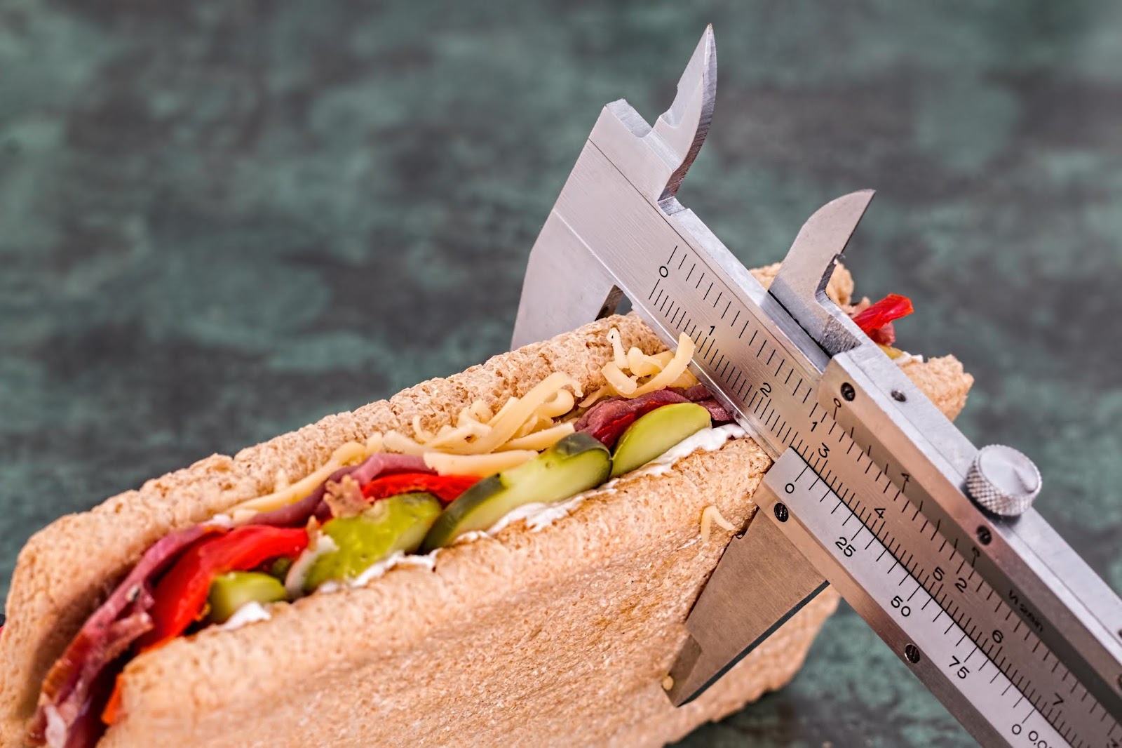 Slimming Diet - How to Lose Weight Wisely..? | Fitness Tips Slimming Diet - How to Lose Weight Wisely..? | Fitness Tips