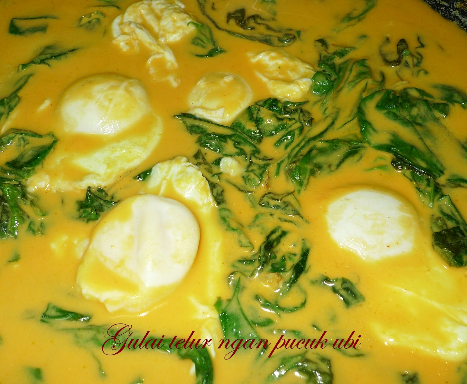 Ibu Sham: Gulai telur dengan pucuk ubi