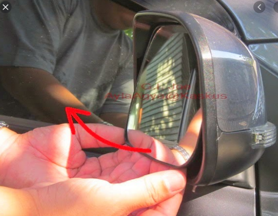 Cara Memperbaiki Spion Mobil Yang Longgar dan Bergetar