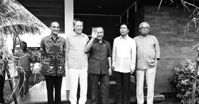 Politik Luar Negeri Indonesia Pada Masa Orde Baru