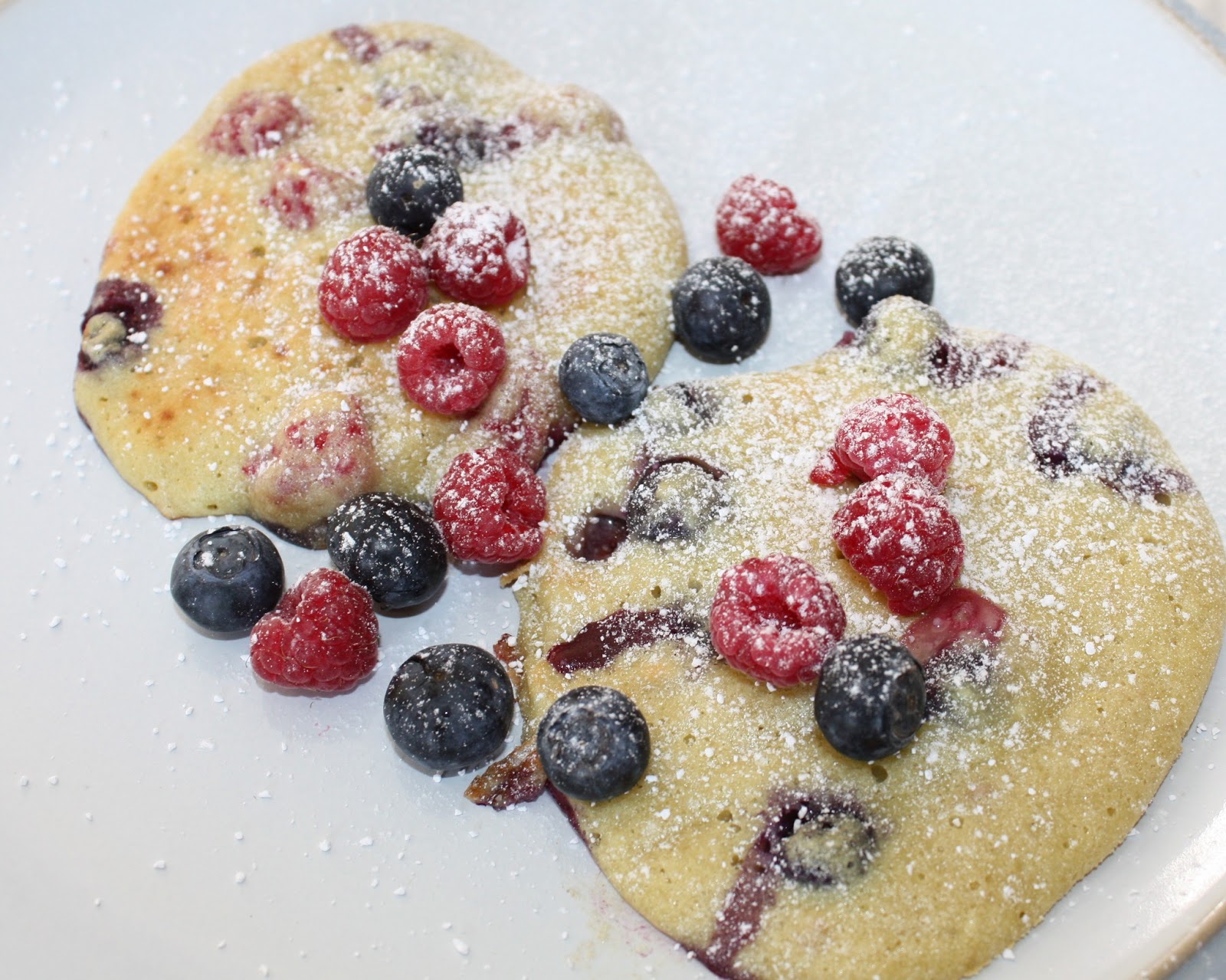 Mezzamay Nigel's Fruit Pancakes