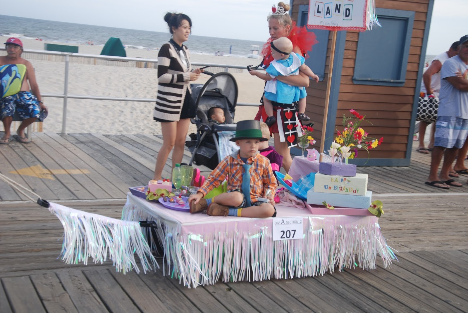 Busy Lee Family Baby Parade 2013!!!