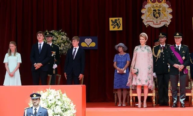 Queen Mathilde, Crown Princess Elisabeth, Prince Gabriel, Prince Emmanuel Princess Eleonore and Princess Delphine