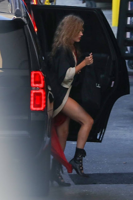Margot Robbie – On the set of ‘Babylon’ in Los Angeles