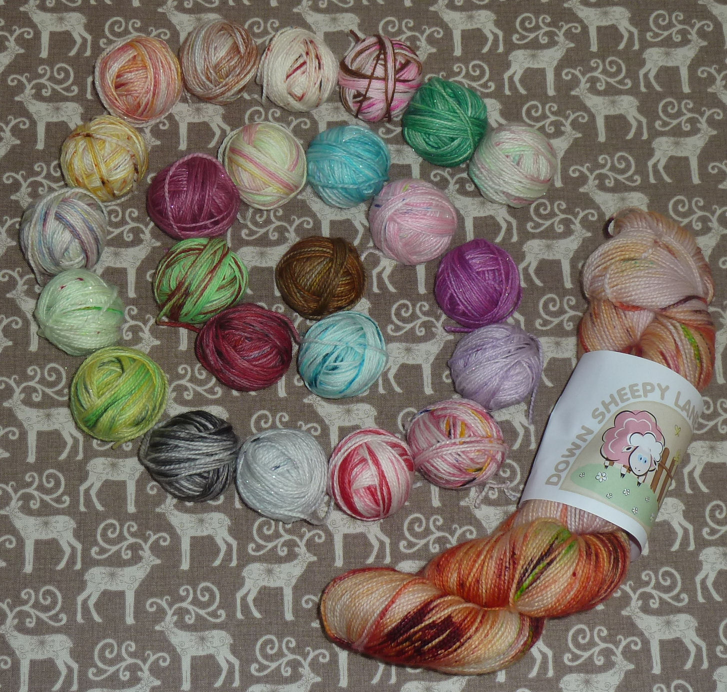 Stitches by Carin Advent Calendar yarns overview