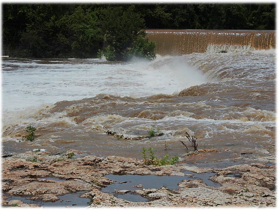 WATERFALLS BY WHEELS GRAND FALLS JOPLIN, MISSOURI