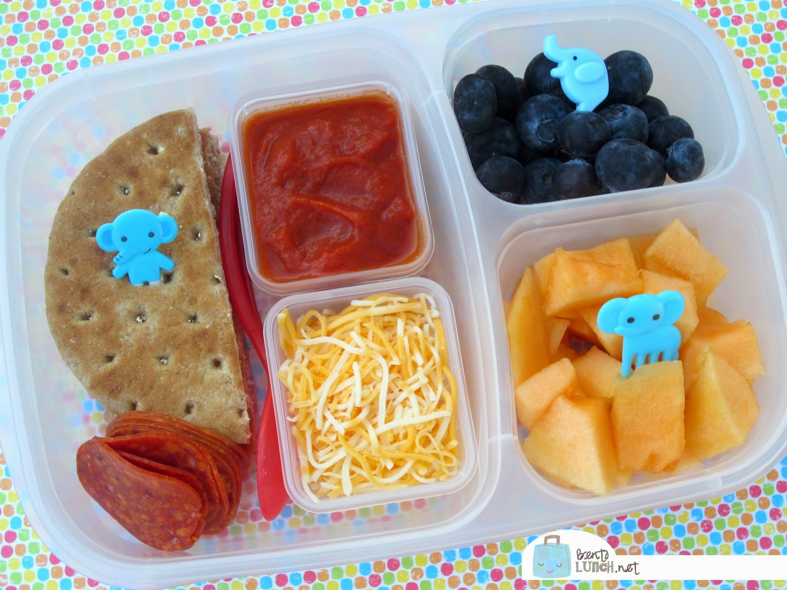 Make Your Own Lunchables with EasyLunchboxes
