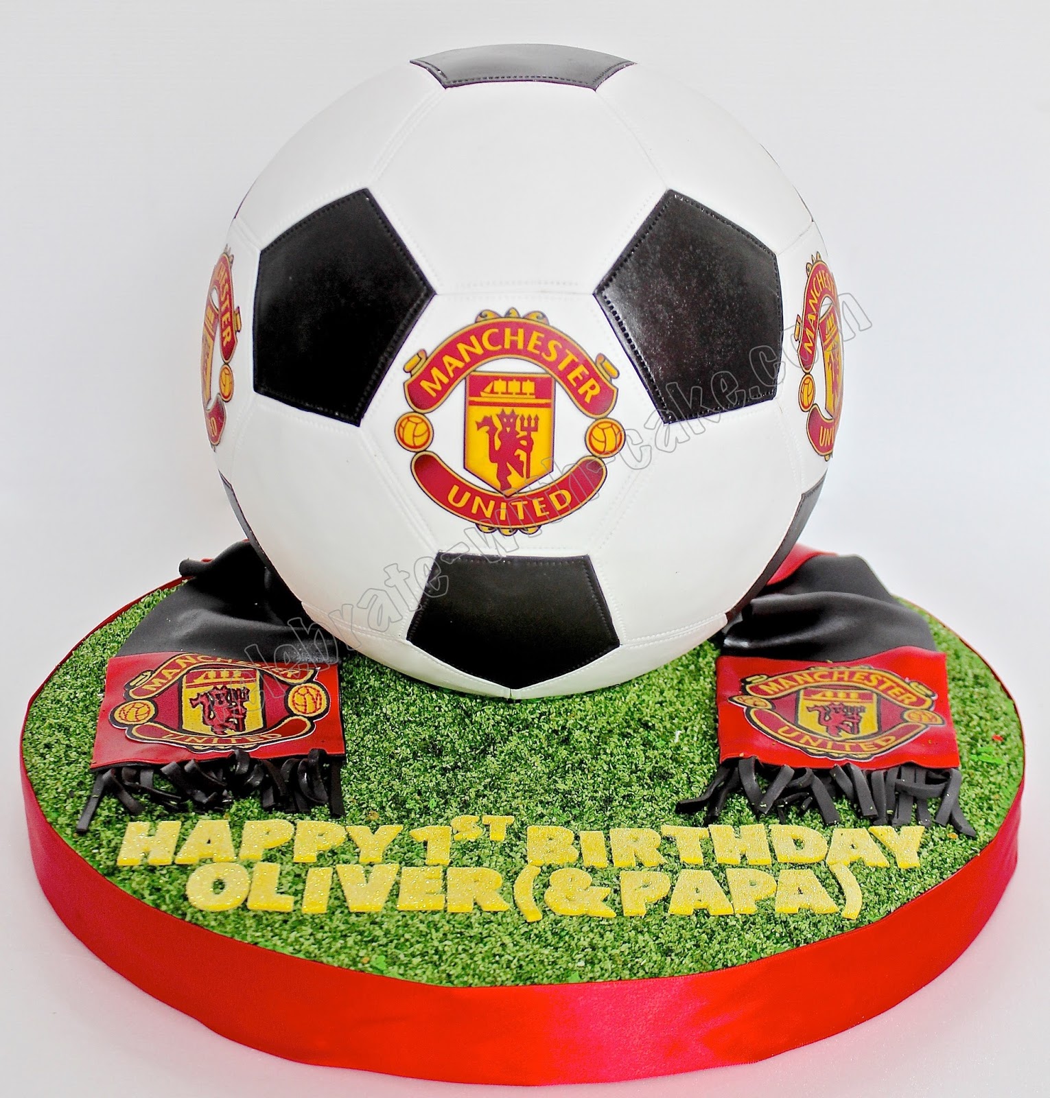 Celebrate with Cake!: MU Soccer Ball Cake Celebrate with Cake!: MU Soccer Ball Cake