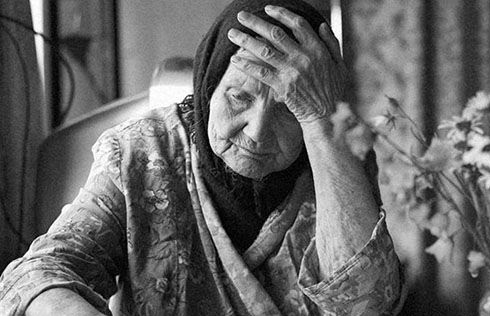 Dibalik Mimpi Bertemu Ibu Yang Sudah Meninggal Dunia Menurut Pakar Tafsir  Mimpi - Tabir Dakwah