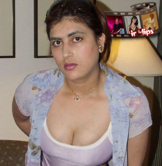 Sexy Indian Mallu Aunty Show Big Boobs My 24Ne