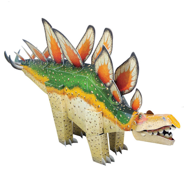 Paper model of a Stegosaurus