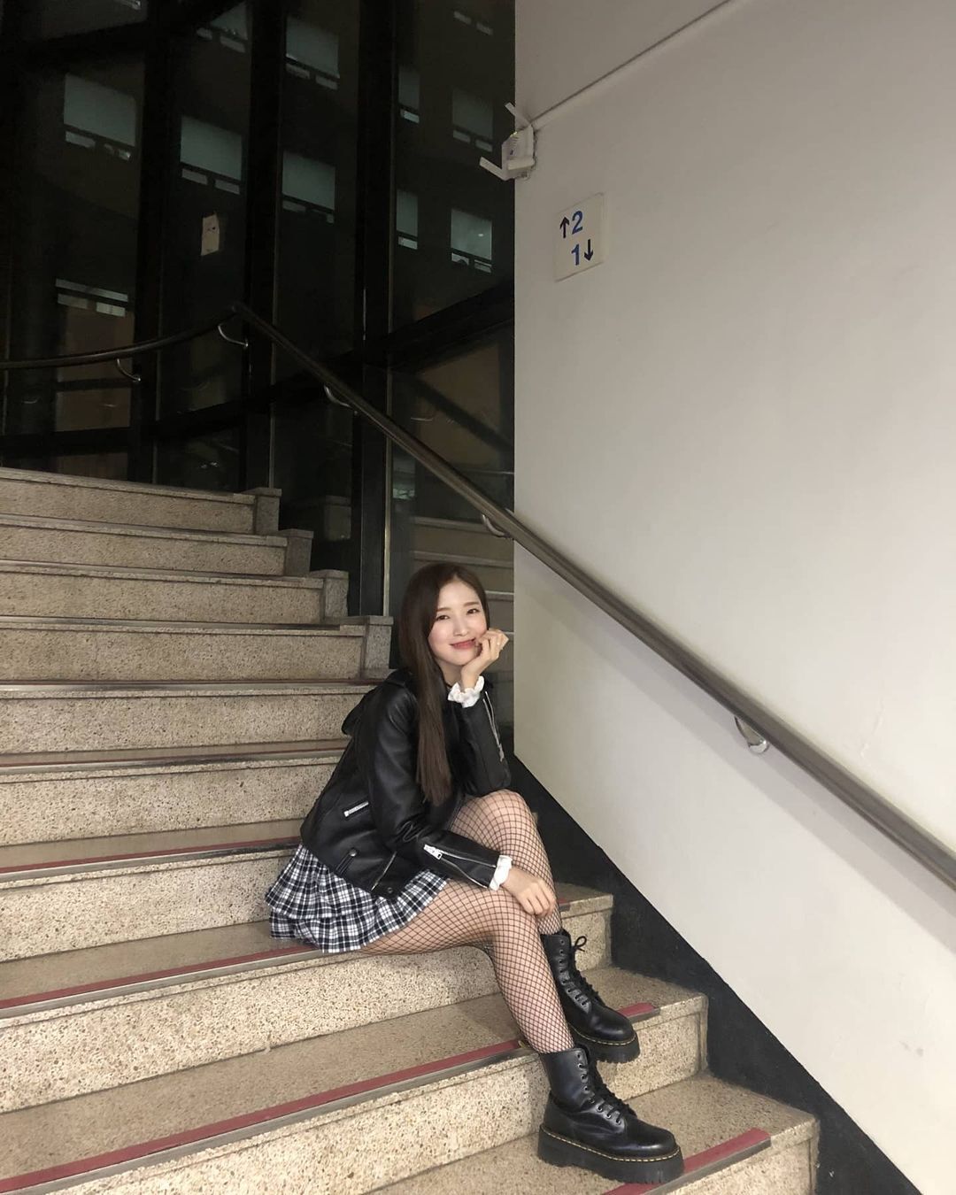 최근 오마이걸 아린 인스타 근황