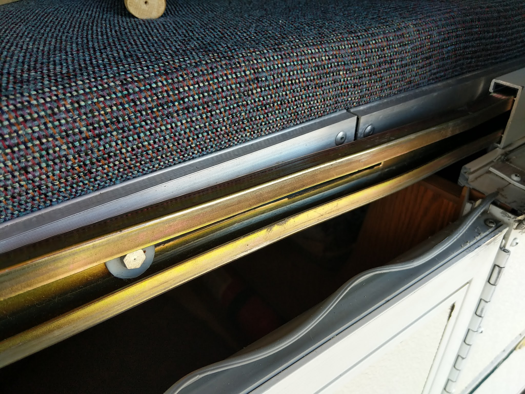 On the Road with the Dutchmen Camper How to fix a popup camper with