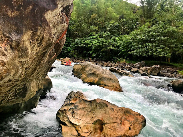 River tubing location in Tibiao, Antique