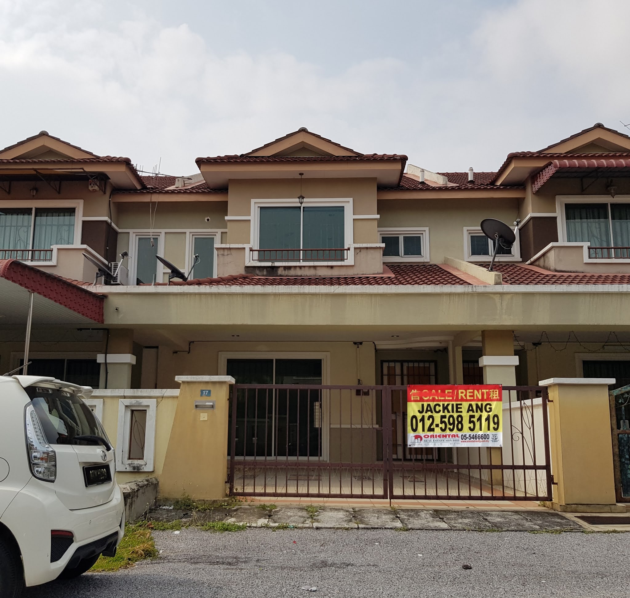 IPOH BANDAR SERI BOTANI HOUSE FOR RENT ( RENTED ! ) 怡保翠林城双层排屋（已租出）