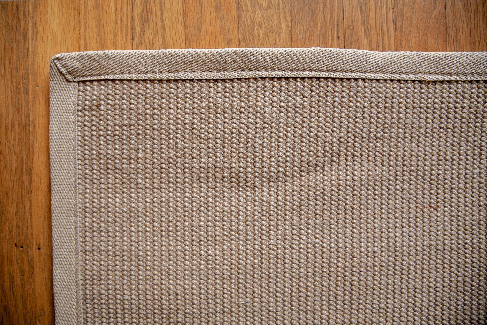 Sisal vs. seagrass vs. jute Banded natural fiber rug comparison, and