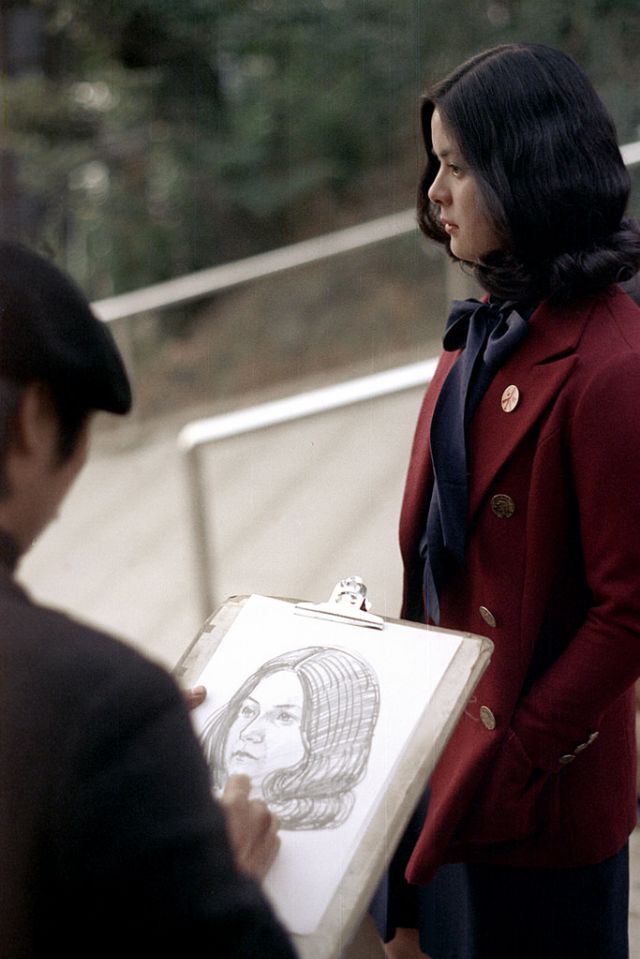 Vintage Tokyo Street Style: Ladies and Their Everyday Looks in the early 1970s - 34