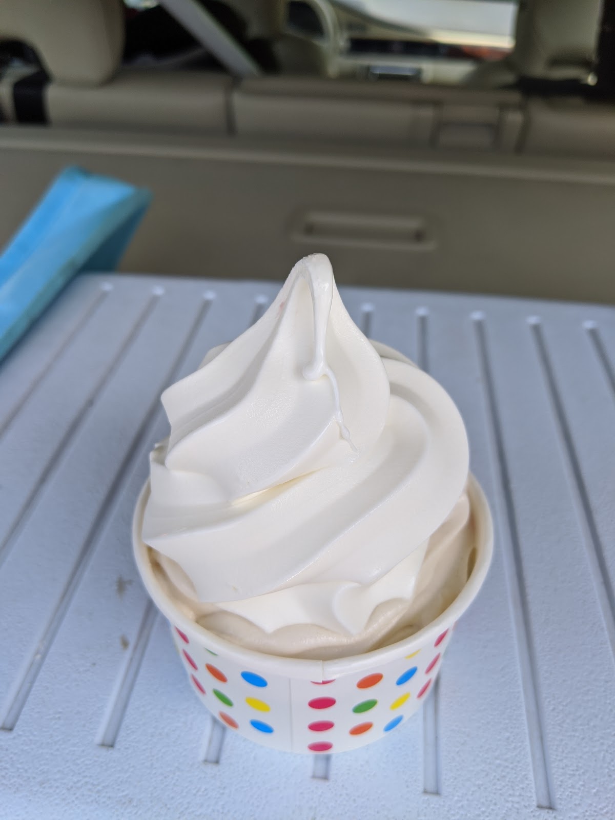 Dairy Twirl, Lebanon, NH Julie's Dining Club