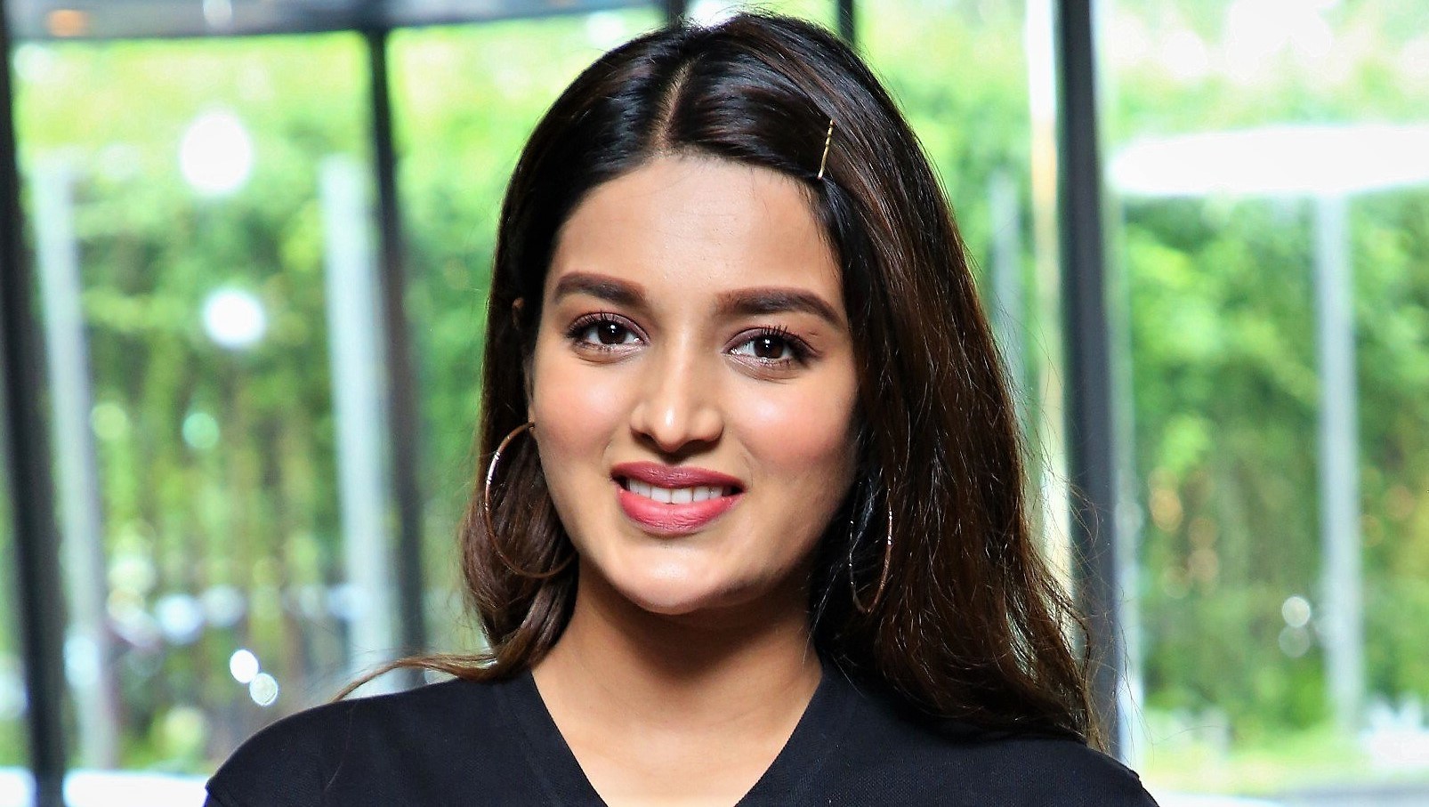 Nidhhi Agerwal HD UHD Photo