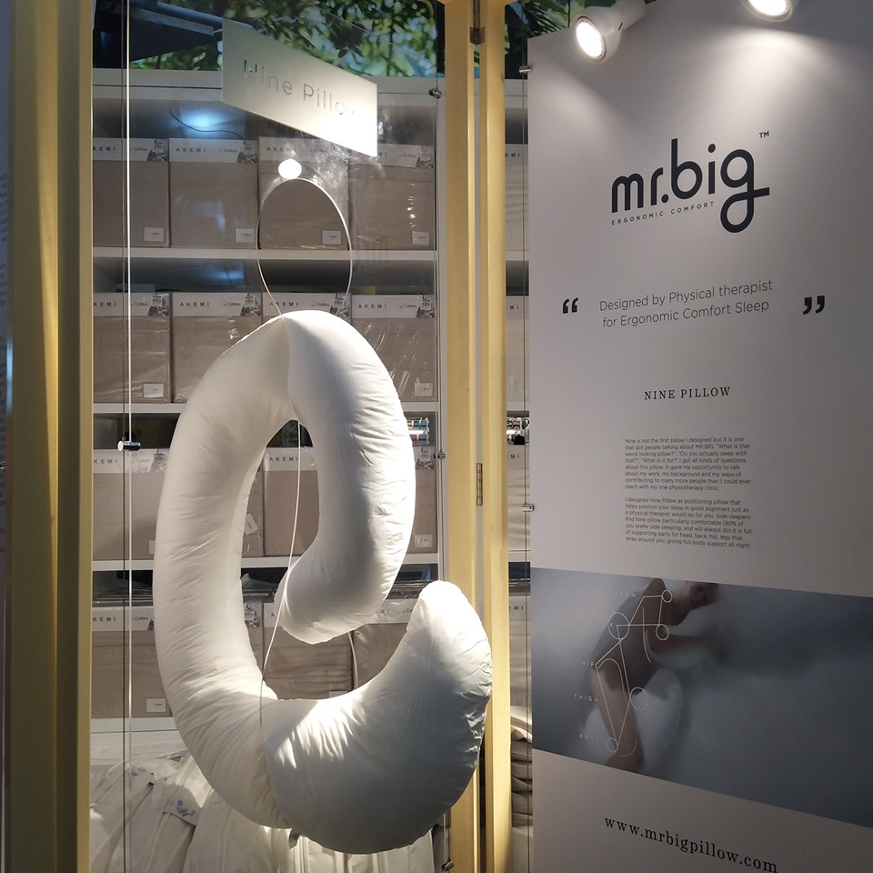 Much love, Mommy Product Review Mr. Big Pillow