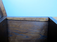 arcón de madera tallado en madera de castaño