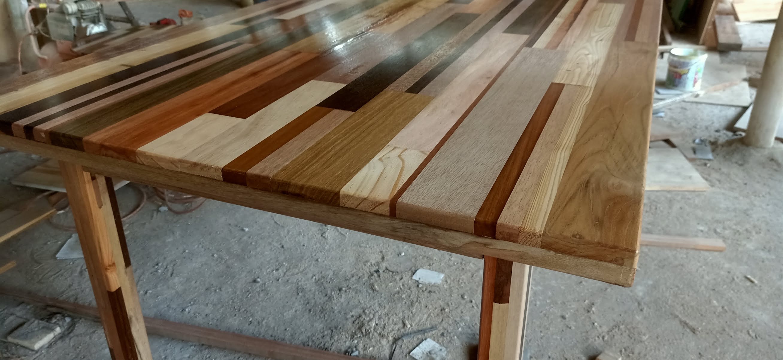Wooden Table Top Laminated PT Puspa Mandiri
