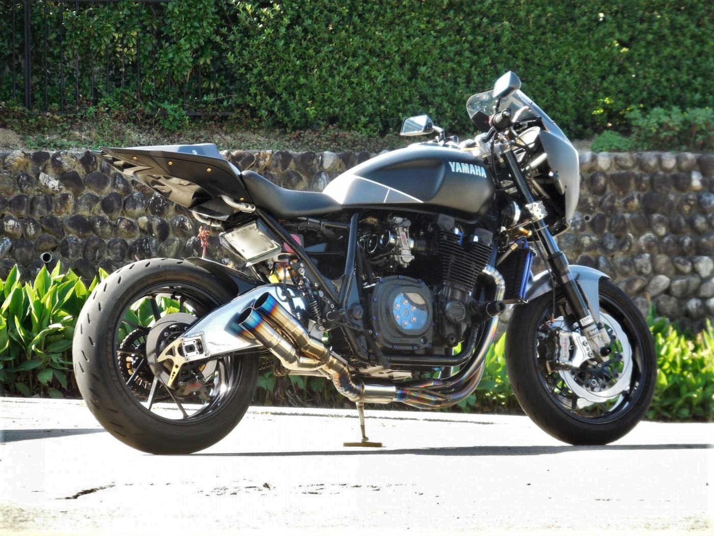 Yamaha XJR 1200 Cafe