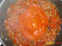 Tomato sauce in the mix