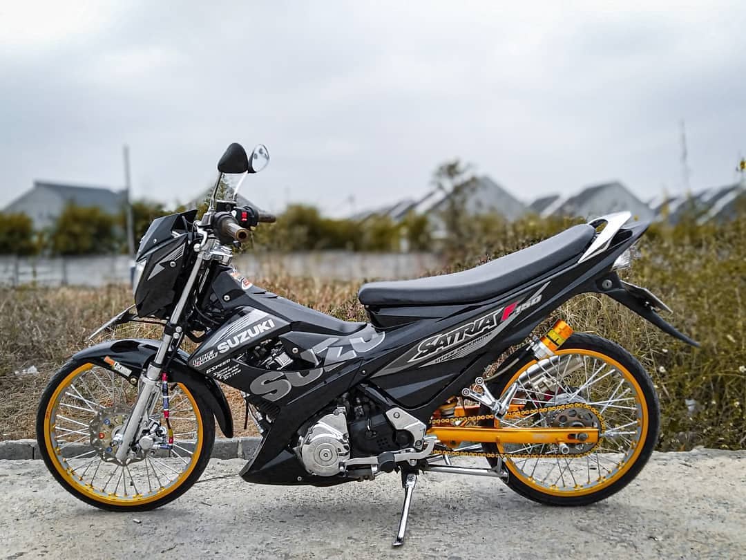 Modifikasi Satria Fu Warna Hitam Polos, Original, Doff