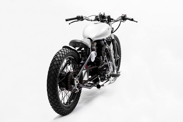Hell Kustom : Royal Enfield 350 By Mean Green Customs