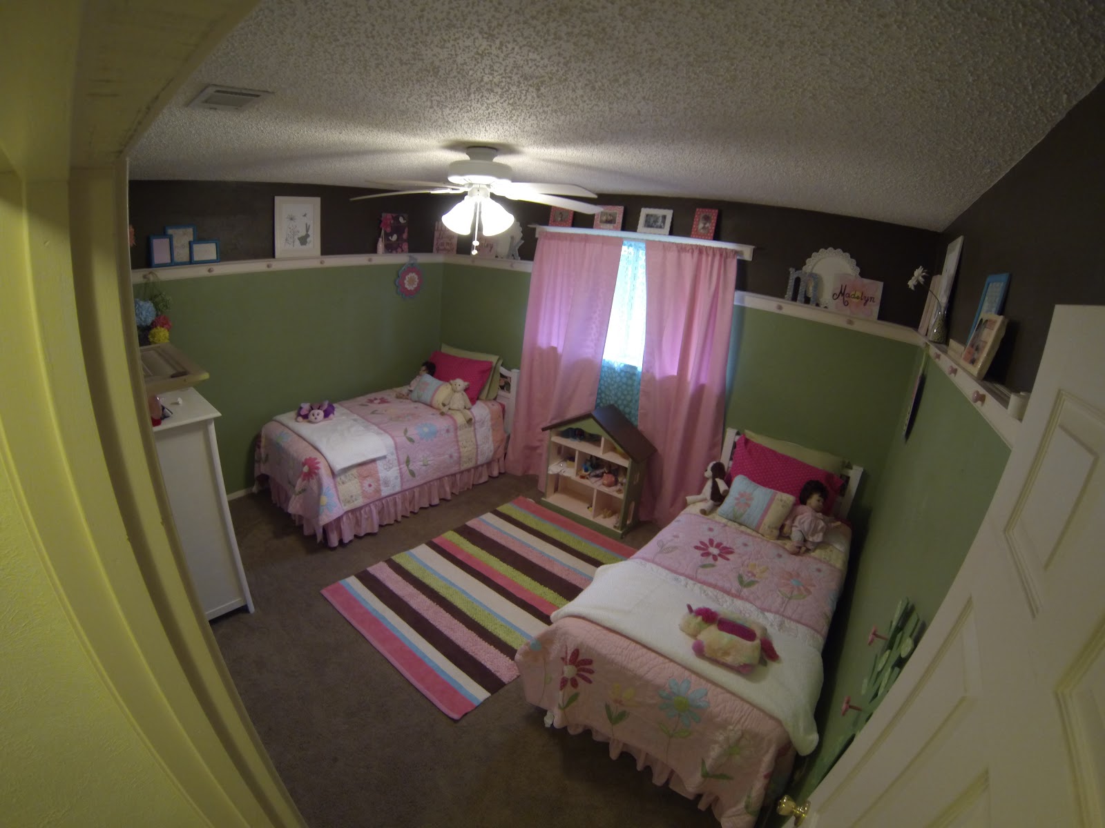 to Tarrant County Big 4 year old room!