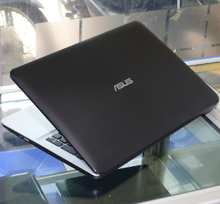 Laptop Design ASUS X555QG AMD A12 ( 15.6-inch )