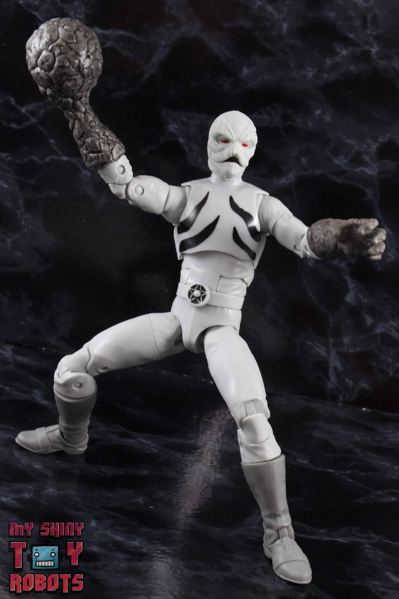 My Shiny Toy Robots: Toybox REVIEW: Power Rangers Lightning Collection ...