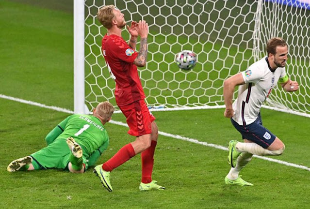 EURO 2020: England edge the Danes