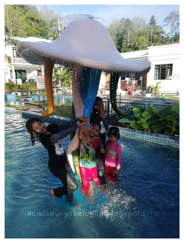 Hayati kehijauan alam di DEDAUN LANGAT RESORT, Hulu Langat. Hayati kehijauan alam di DEDAUN LANGAT RESORT, Hulu Langat.