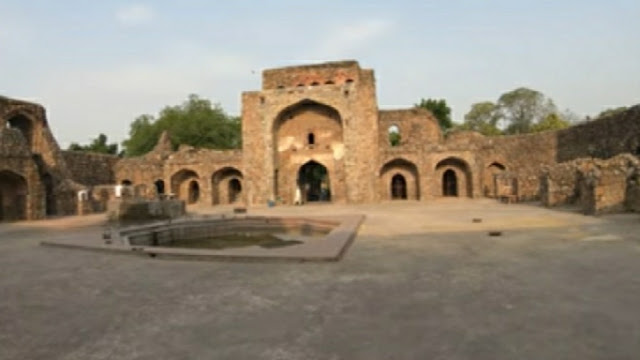 35 tourist places to visit in delhi with friends and family