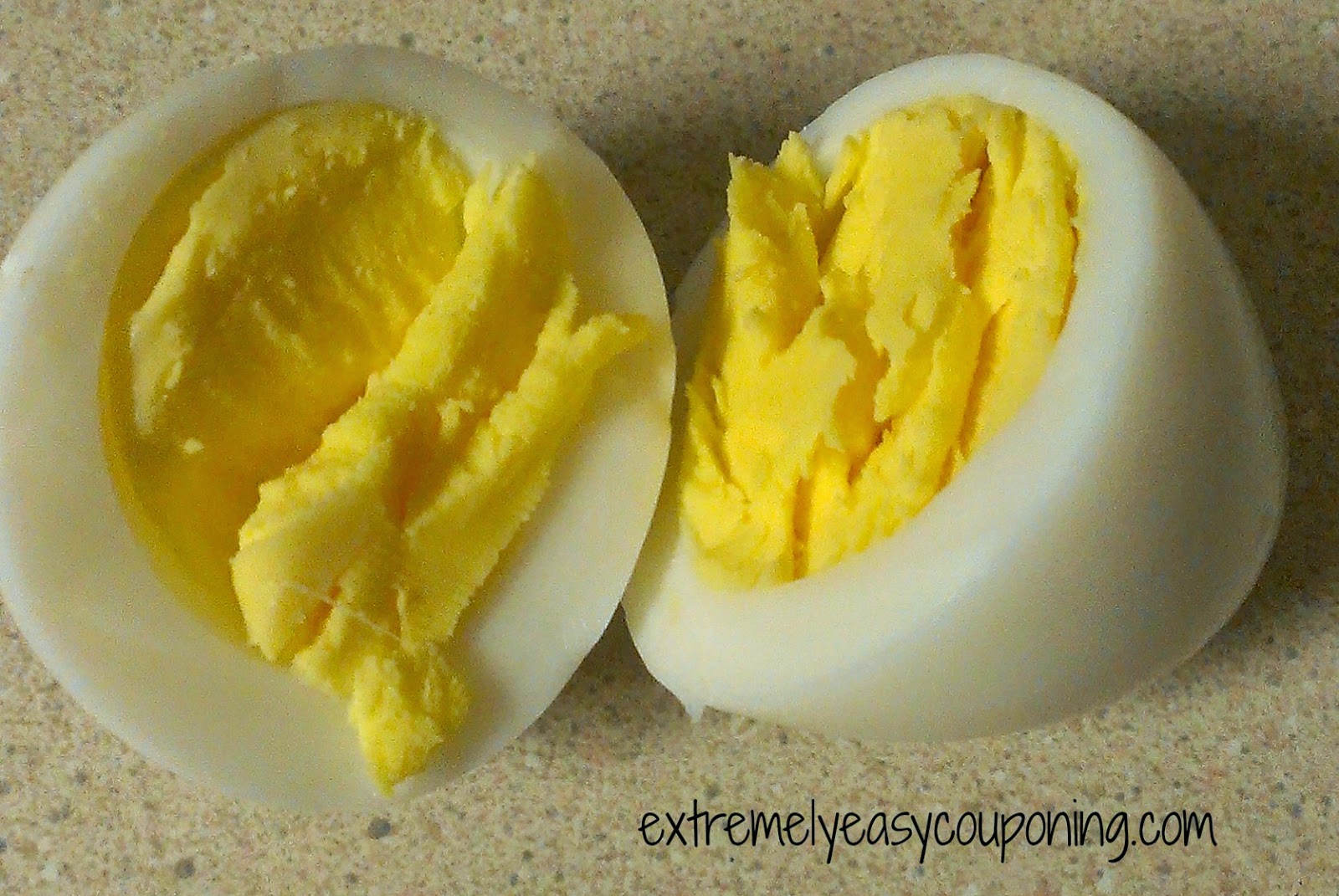 Extremely Easy Couponing: Hard Boiled Eggs with no cracks and no green