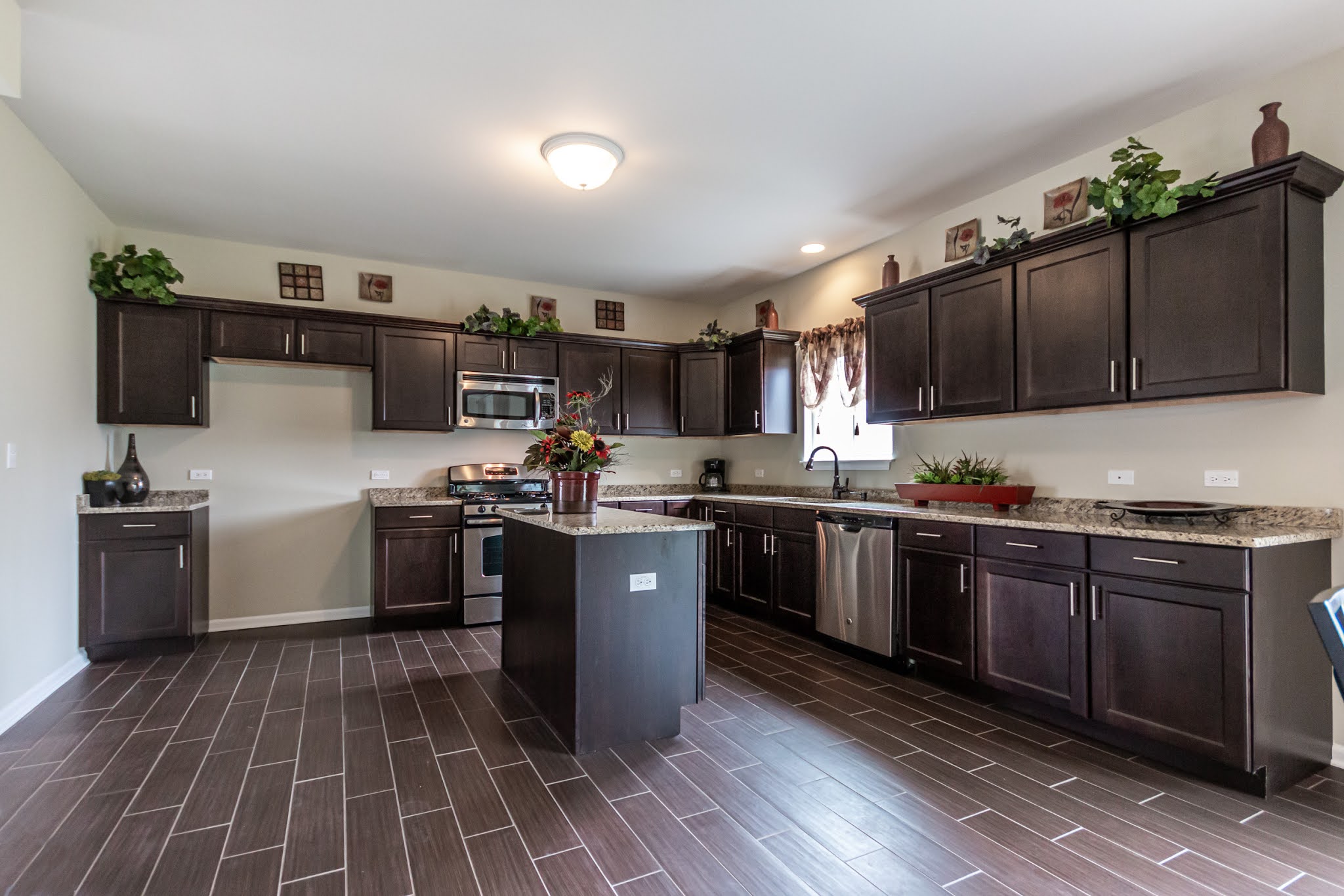 The Lily Home Plan at Shannon Estates in New Lenox IL by Hartz Construction