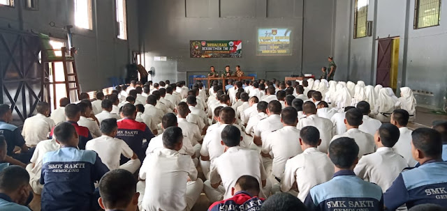 Sosialisasi Rekruitmen TNI AD Di SMK Sakti Gemolong
