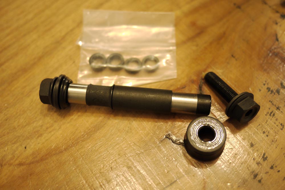 Del Mar BMX ODYSSEY HAZARD V3用 3/8 AXLE CONVERSION KIT