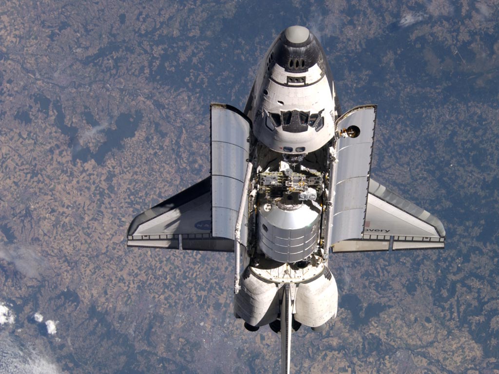 wallpapers: Discovery Space Shuttle