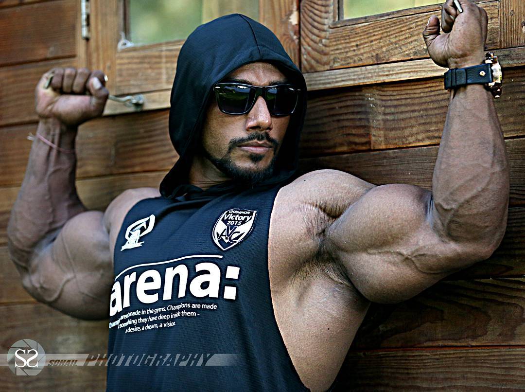 Индийский бодибилдер Sangram Chougule