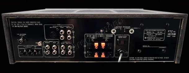 stereonomono - audio Hi Fi Compendium - 14 years on-line: Hitachi SR-804