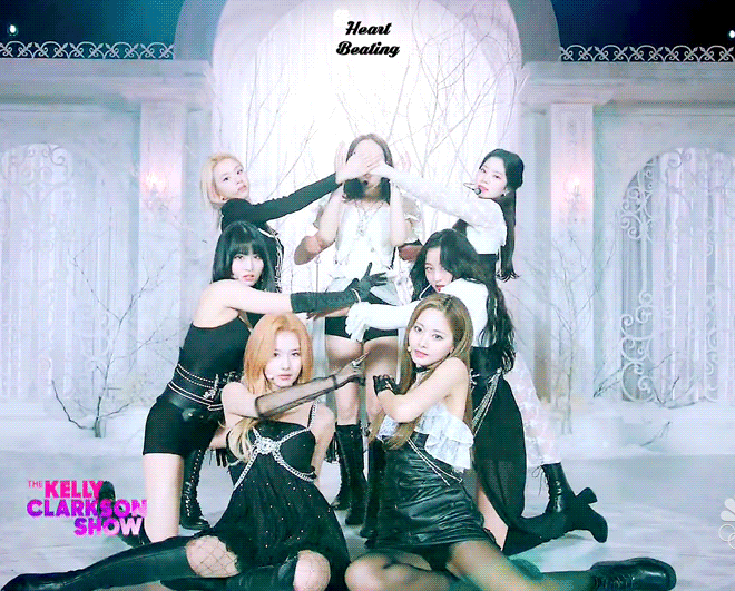 Kelly Clarkson Show 트와이스 사나