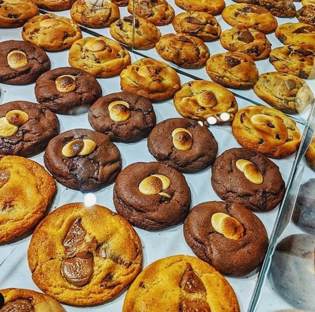 Stella's Wardrobe CRÈME THE BEST COOKIES IN LONDON?