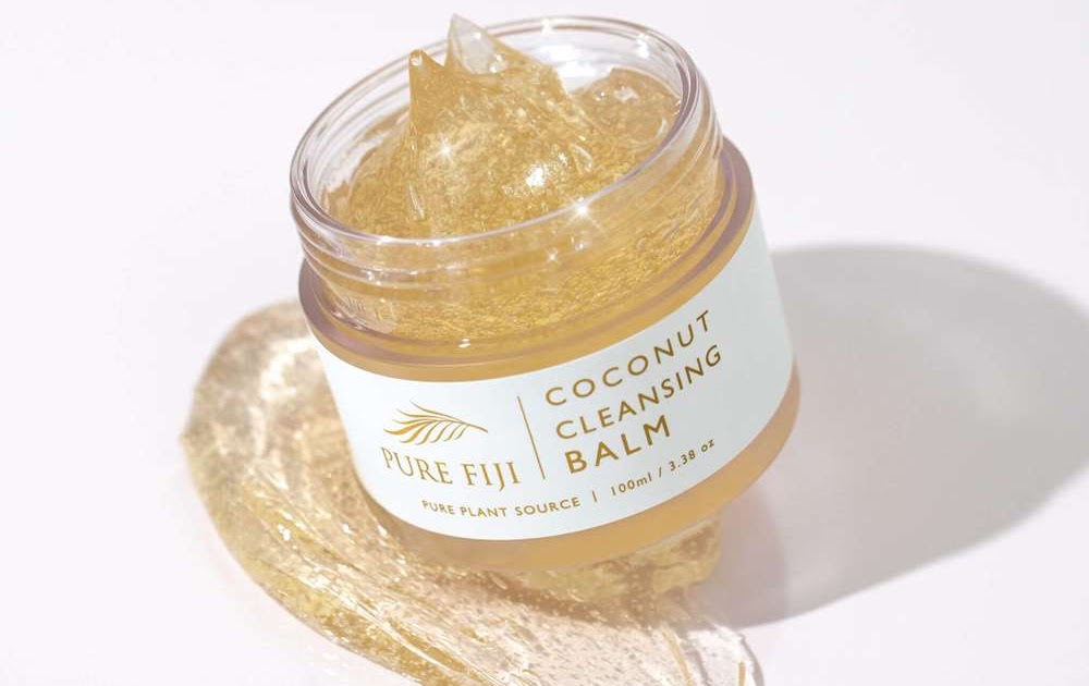 Beauty review Pure Fiji Coconut Cleansing Balm